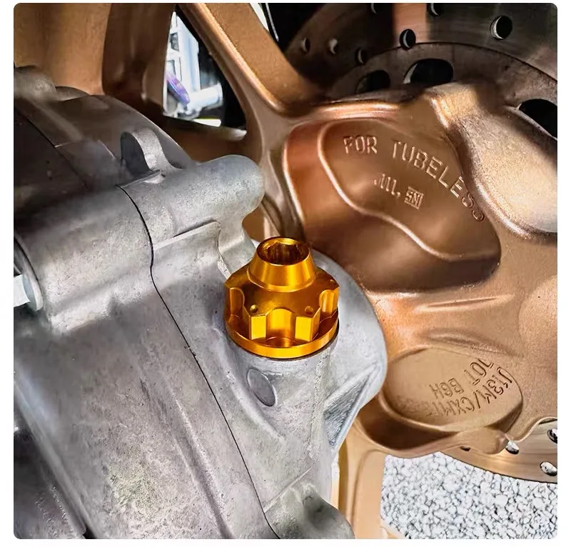Suitable for Yamaha XMAX300 modified gear screws aluminum alloy rust-proof, waterproof and wear-resistant engine screws