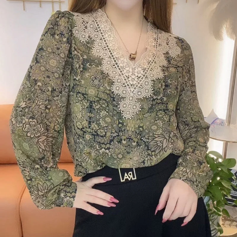 Blusa de chifón holgada de manga larga con cuello de pico para mujer, camisa de retazos de encaje con estampado informal, ropa elegante para