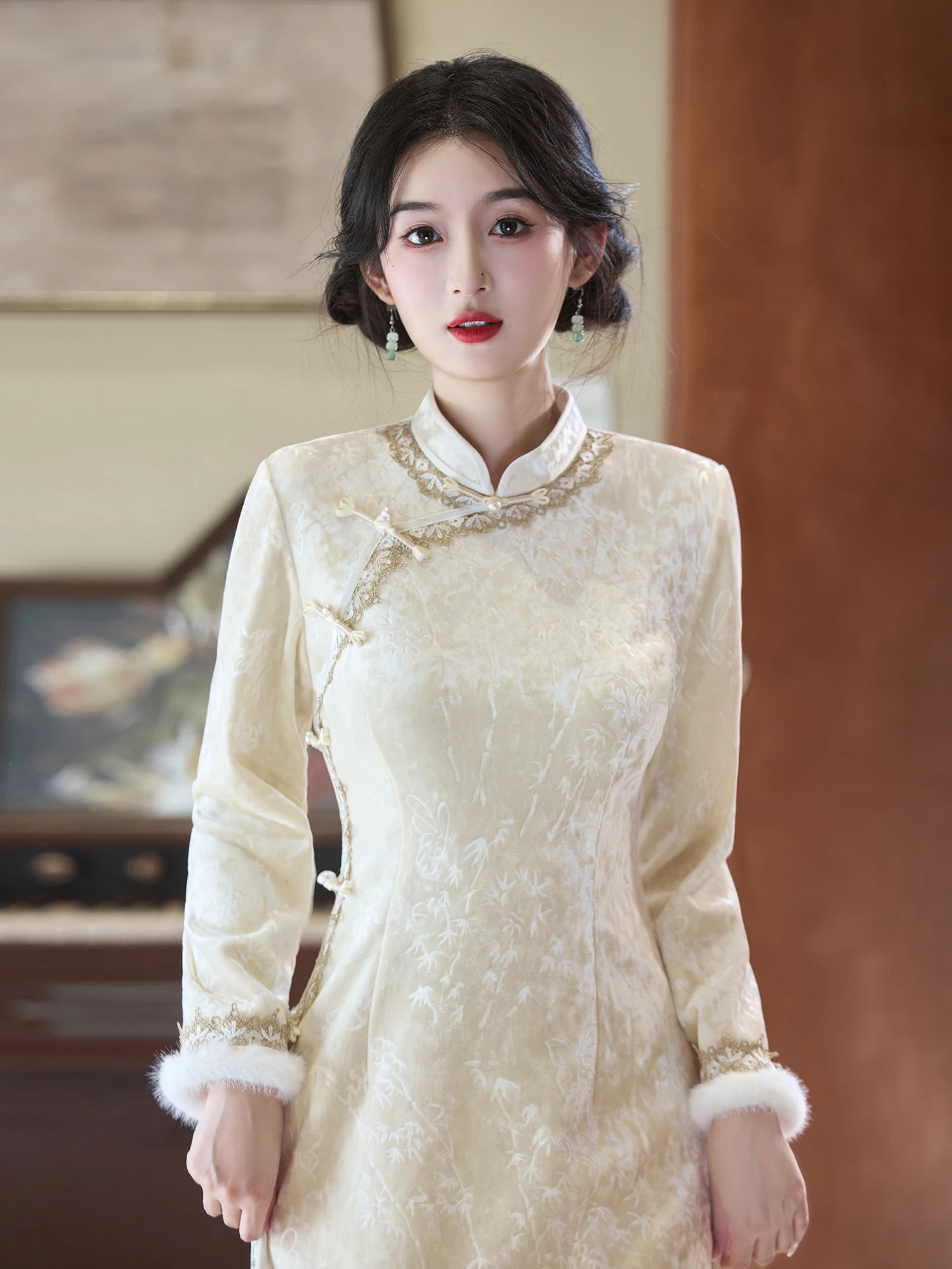 

Champagne Velvet Qipao Dr Winter New Sle Women's Chinese Faion Silk Velvet Year End Par Host Gown Mid-Length Qipao