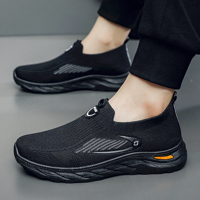 Hot Sale Casual Sneakers For Men Walking Shoes Breathable Knit Sneakers Man Slip-on Shoes Outdoor Platform Men's Running Shoes