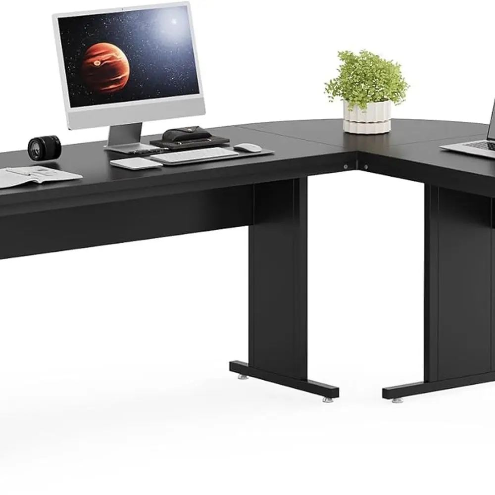 83 Large L-Shaped E…