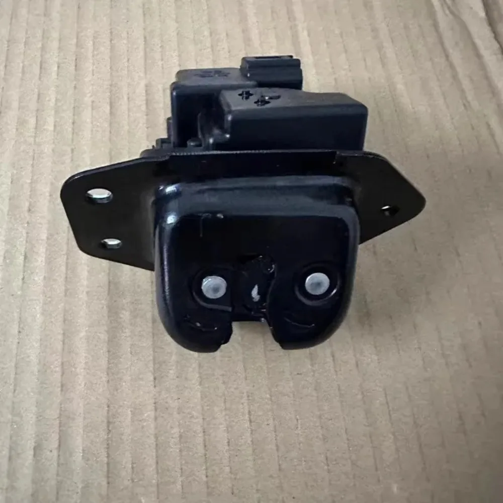 Trunk Rear Tailgate Back Door Upper Locking Block for Renault Koleos Brand New