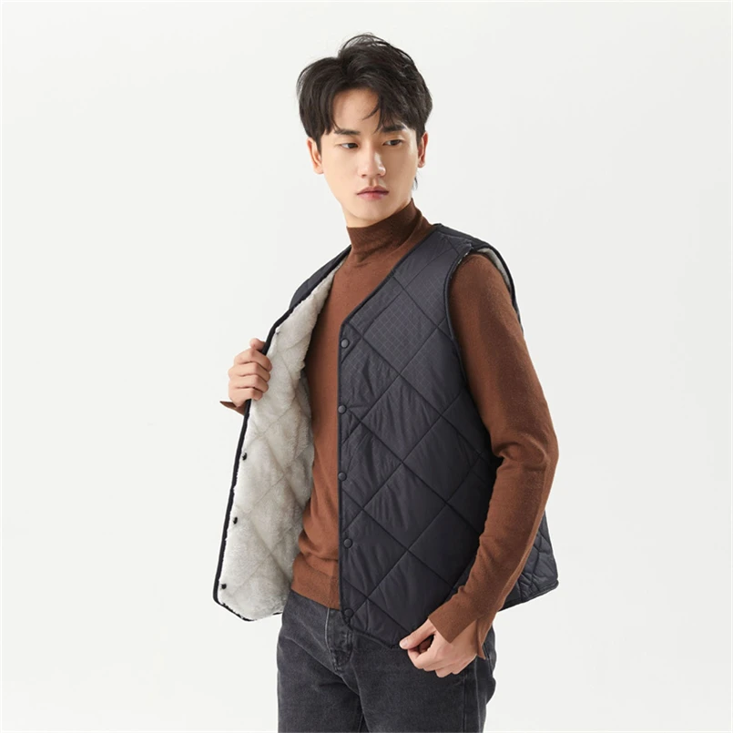 2024 New Autumn And Winter Men's Vest Loose Solid Single Breasted Men's Waistcoat Plus Size M-3XL Male Sleeveless Jacket