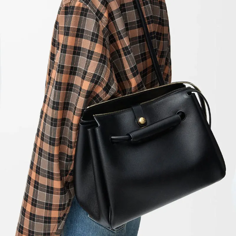 

Fashionable High-End Women's Shoulder Bag Versatile Large Capacity Tote Bag For Commuting Feel 2025 New Leather Handbag