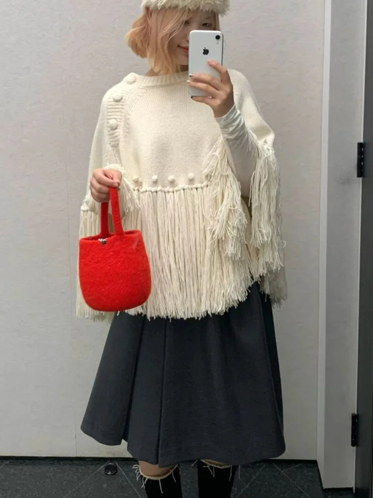 Knitted fringe shawl sweater temperament elegant white loose ladies sweater 2024 winter new