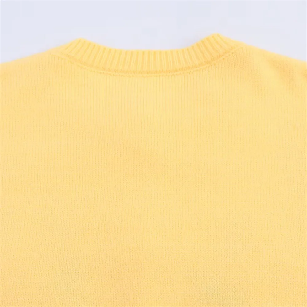 Damski jesienny nowy produkt, swobodny, uniwersalny, haftowany, asymetryczny kardigan z dzianiny z konopi, z okrągłym dekoltem.