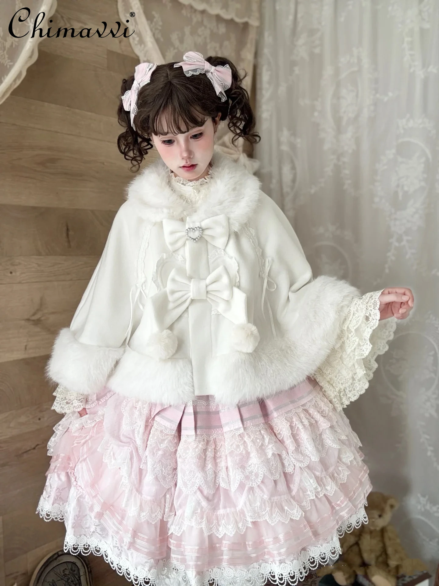 

Lolita Cloak JSK Shawl Plush Cute Lolita Top 2025 Winter Clothes New Fashion Sweet Girl Cape Warm Doll Collar Short Coat