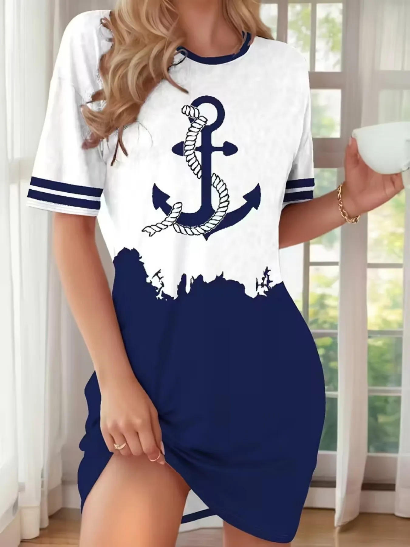Navy Style Contrasting Anchor and Wave Pattern Women's Round Neck Short-Sleeved Home Nightgown Dress