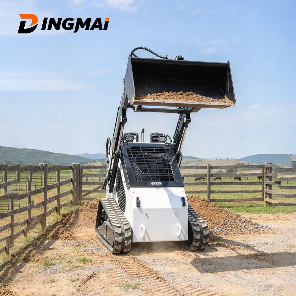 DINGMAI Customized 330kg Rated Load Compact Mini Skid Steer Loader 0.2m3 Bucket For Small Golf Course Park Maintenance Work