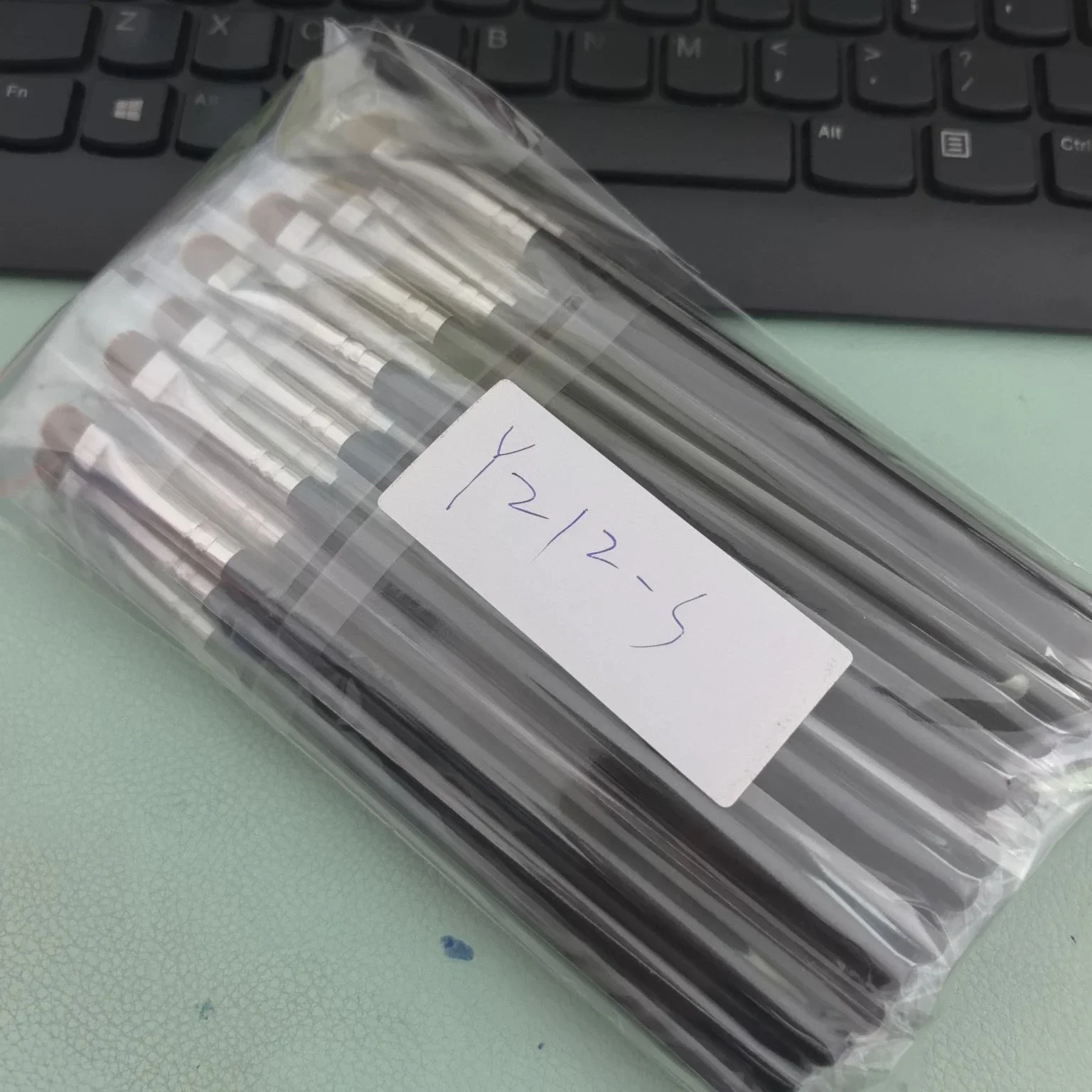 makeup brush Customized eyeliner makeup tools