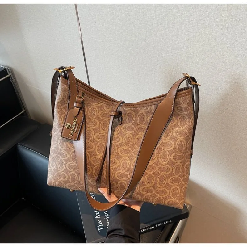 simple-high-end-fashion-diaper-bags-for-ladies-parisian-elegant-tote-bag-large-capacity-crossbody-bag-luxury-brand-messenger