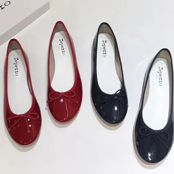 Zapatillas de Ballet francesas Vintage de un solo cabezal redondo, tacón bajo, suela poco profunda, charol, zapatos rojos pequeños, zapatos planos de verano para mujer