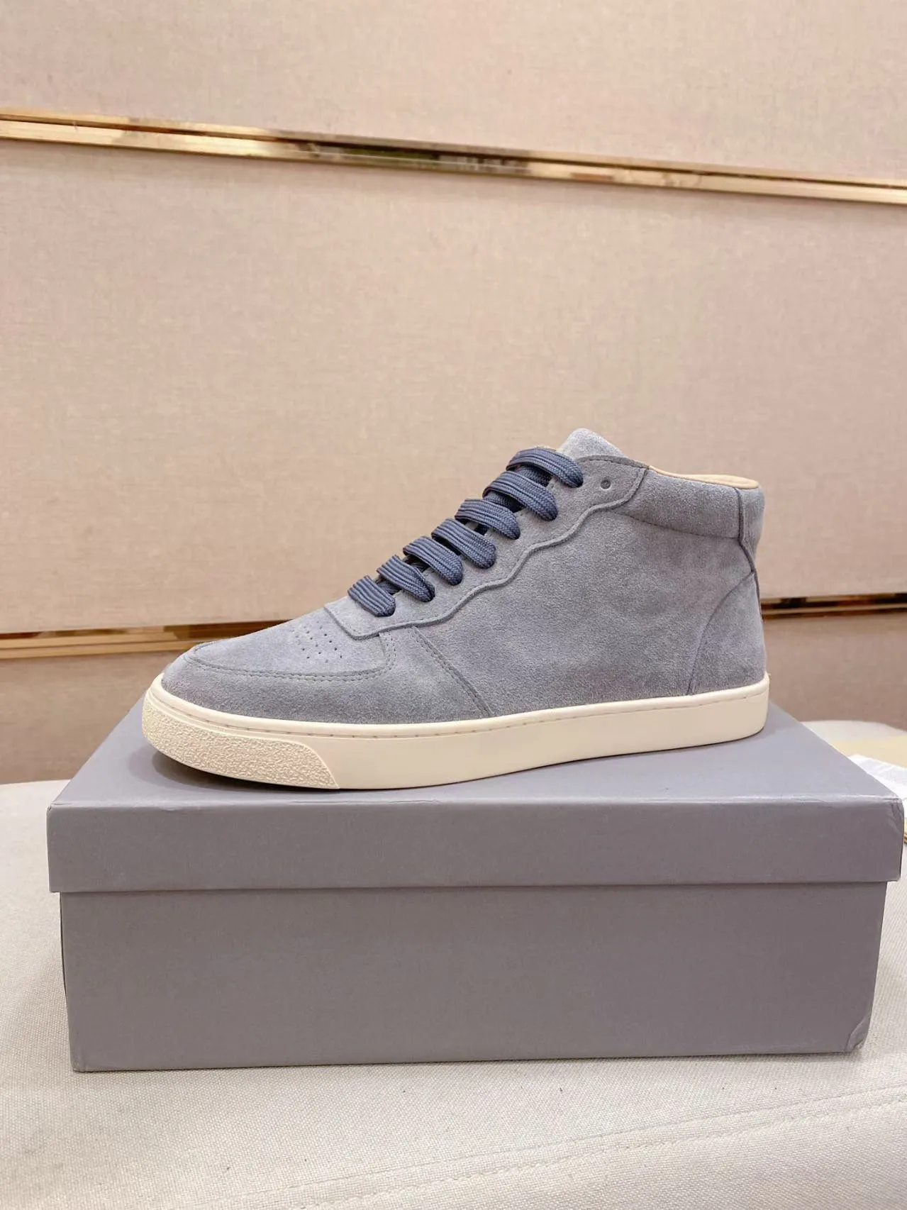 أعلى جودة عالية أعلى حذاء كاجوال حذاء رياضة الزهور التطريز التقنية قماش B23 المدربين المائل إمرأة رجل فستان أحذية رياضية