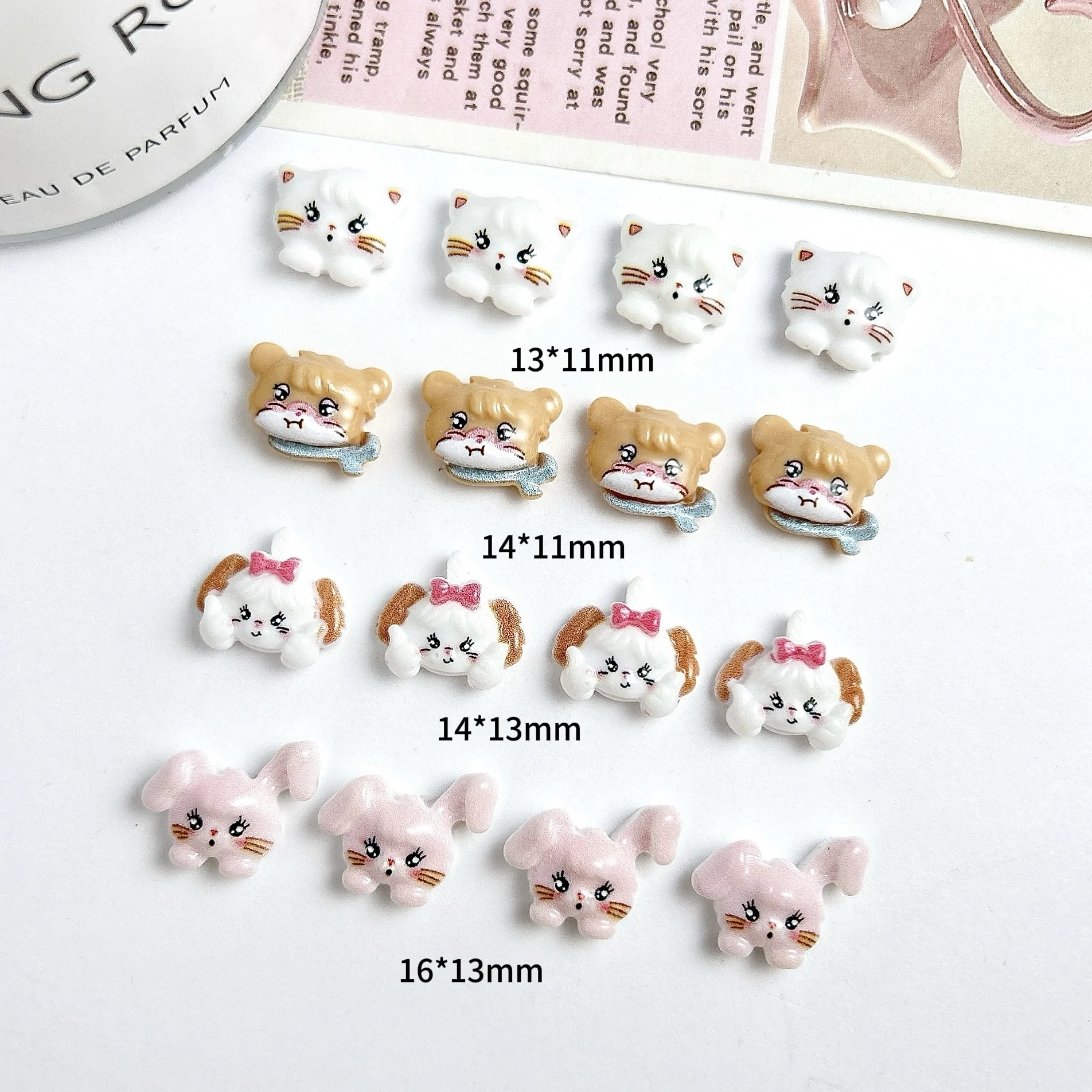 20PCS Kawaii Resin Cat Puppy Squirrel Rabbit Nail Charms 3D Cute Cartoon Glow in the Dark Animal Series Nail Art DIY Accessories