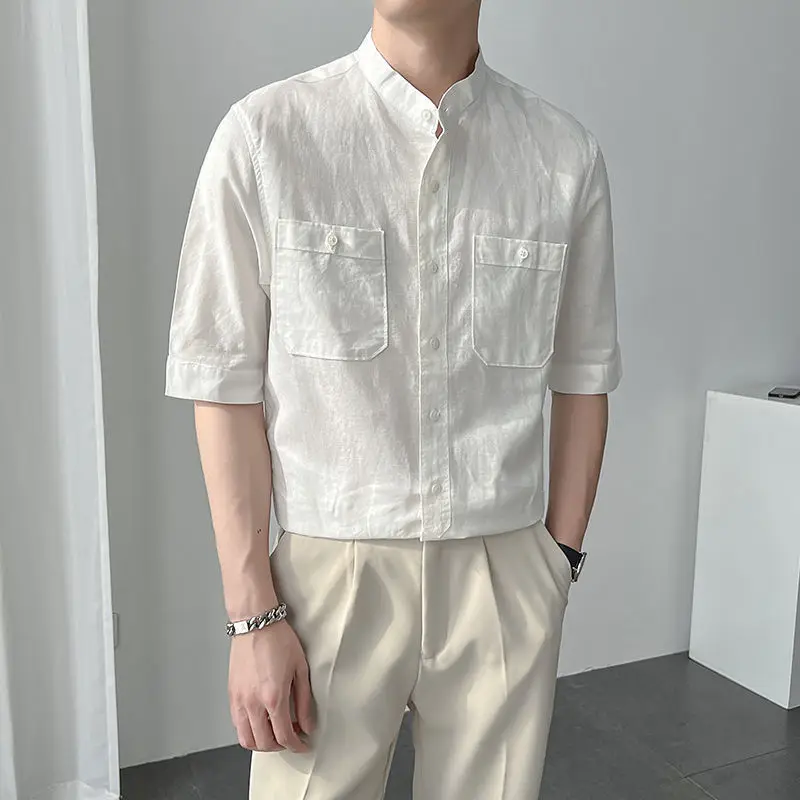 

Тонкая мужская рубашка в корейском стиле для взрослых, облегающая рубашка с воротником-стойкой и пятиточечным рукавом, модная простая и универсальная рубашка