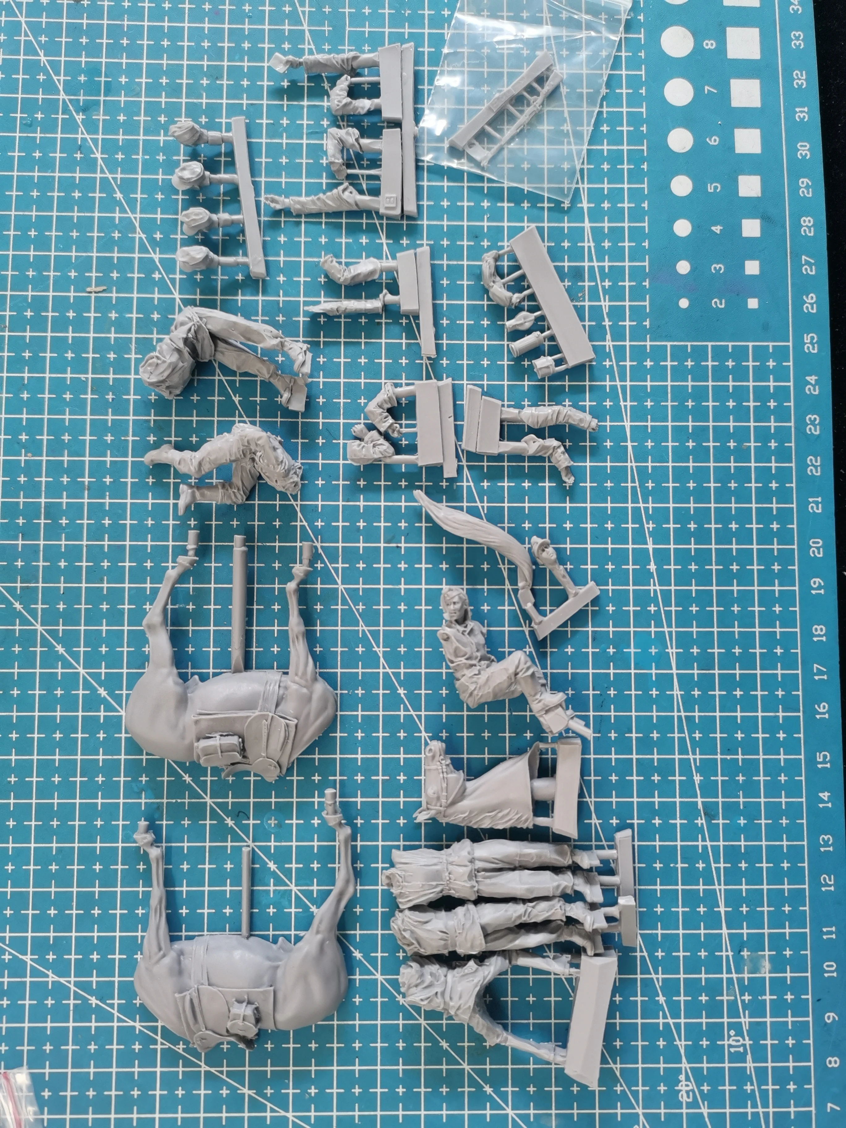 Guerra Mundial, guerra soviética-alemana, invierno, 6 personas, 1 caballo sin tanque, modelo de resina a escala 1/35, Kit de ensamblaje, estatua de juguete sin montar y sin pintar
