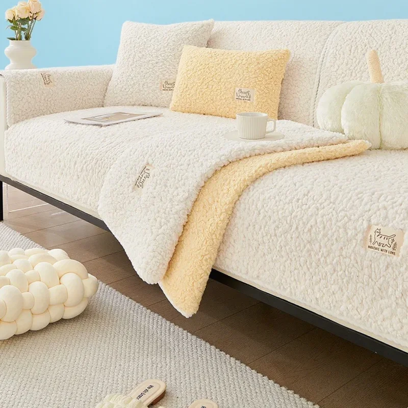 1pc Non slip universal sofa cover for living room  winter warmth  segmented L-shaped imitation lamb velvet sofa towel