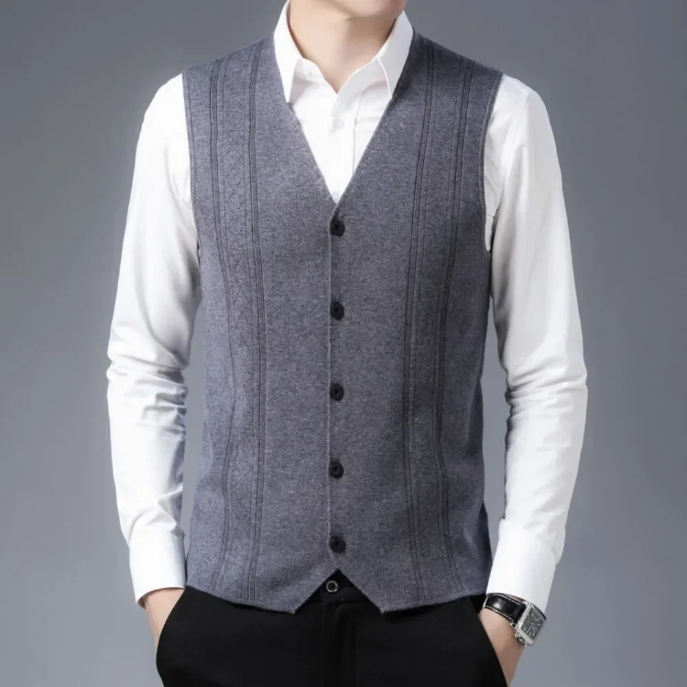 New Trend Men's Business Casual Pullover Wear Warm Sleeveless Sweater Vest Men's Knitted Tops