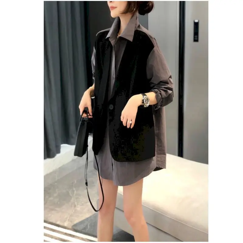 Spring Autumn Blouses Women Vest Stitching Fake Two-piece Shirts Coat Thin Casual Fashion Long-sleeved Tops Trend Womens Shirt