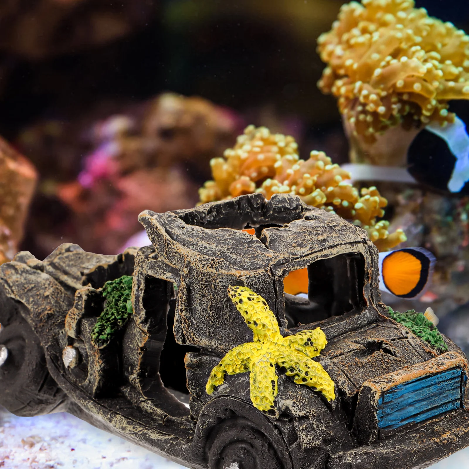 

Resin Aquarium Car Ornament Fish Tank Decoration Large Aquatic Landscape for Betta Fish Turtle Hiding Shelter Resin Craft