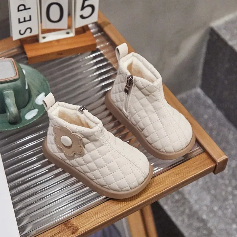 

Children Casual Short Boots for Girls 2025 Winter New Fashion Korean Style Soft Bottom Anti-slippery Princess Baby Snow Boots