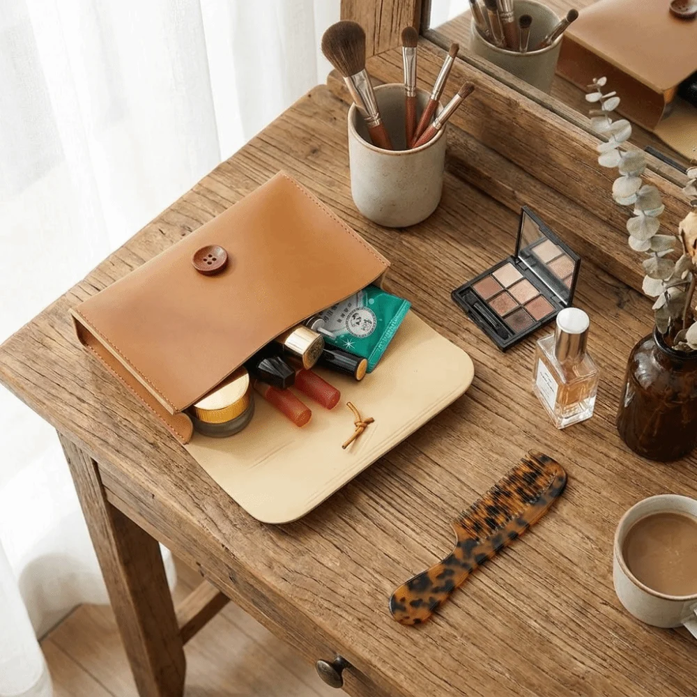Multi-purpose Envelope Shape Cosmetic Bag Button Closure Lightweight Travel Toiletry Bag Faux Leather Waterproof Makeup Bag