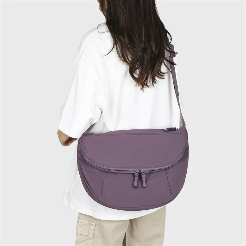 

New Large Capacity Lightweight Waterproof Sports Cycling Crossbody Bag Simple Trendy Messenger Bag Casual Travel Shoulder Bag