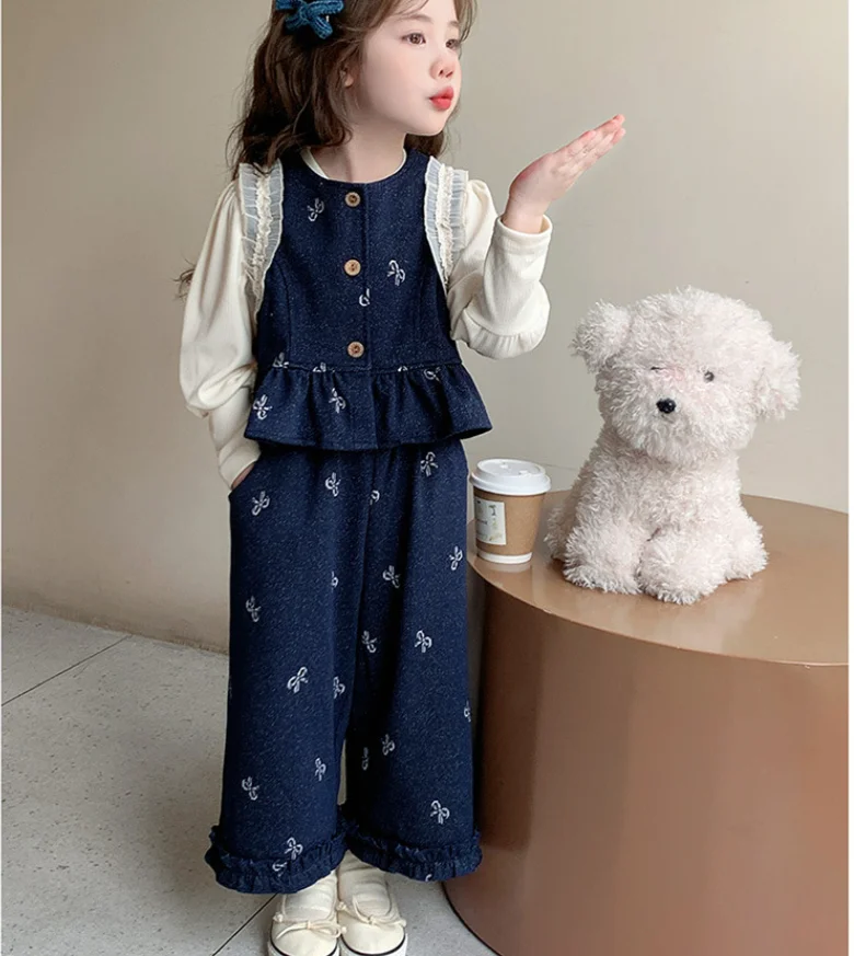

New Baby Girls Fall Boutique Fashion 3 Pieces Jean Sets Vest+ Blouse + Pants Princess Sweet Suits 2-7 T