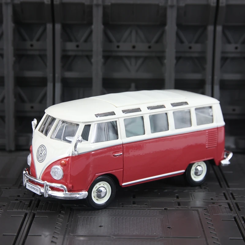 

Модель внедорожника Maisto 1:25 Mercedes-Benz G500 из сплава, с открывающимися дверями, богатые детали, высокое качество изготовления