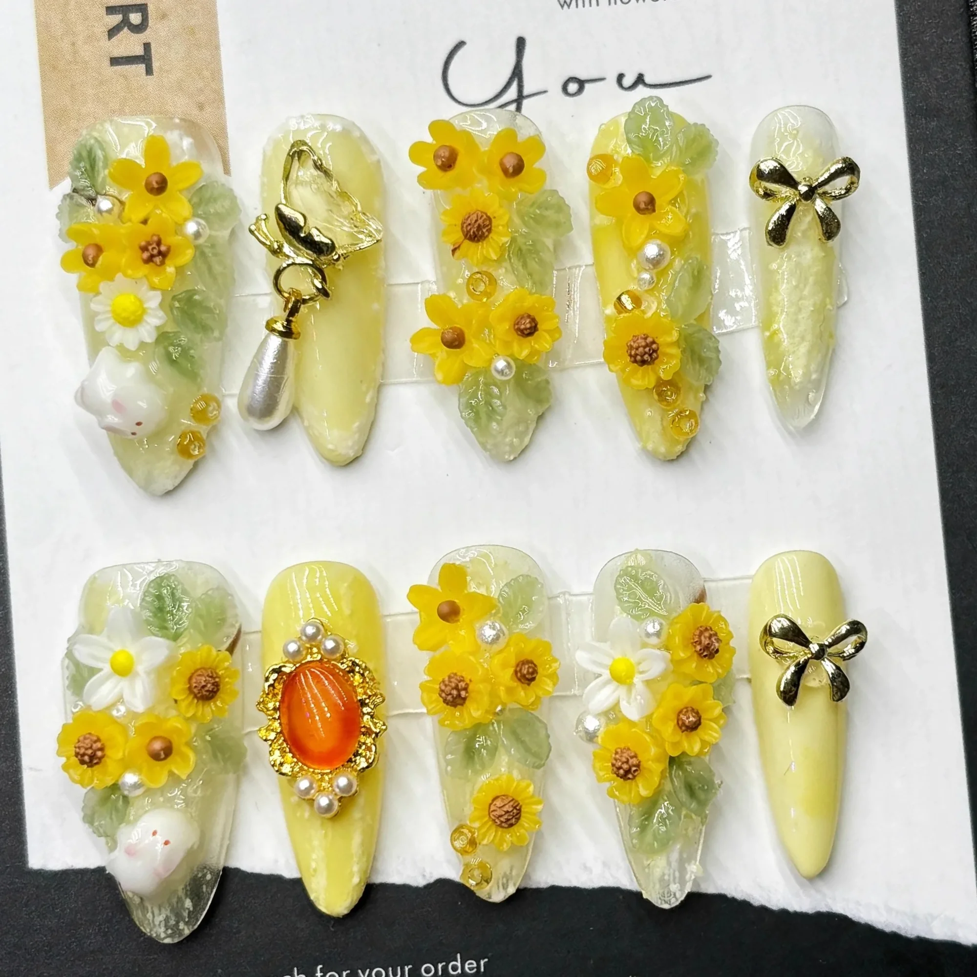 

Beautiful Cute Spring Garden Nail Tips Yellow Floral False Nails with 3D Resin Flower Leaf Alloy Butterfly Rhinestone Pearl