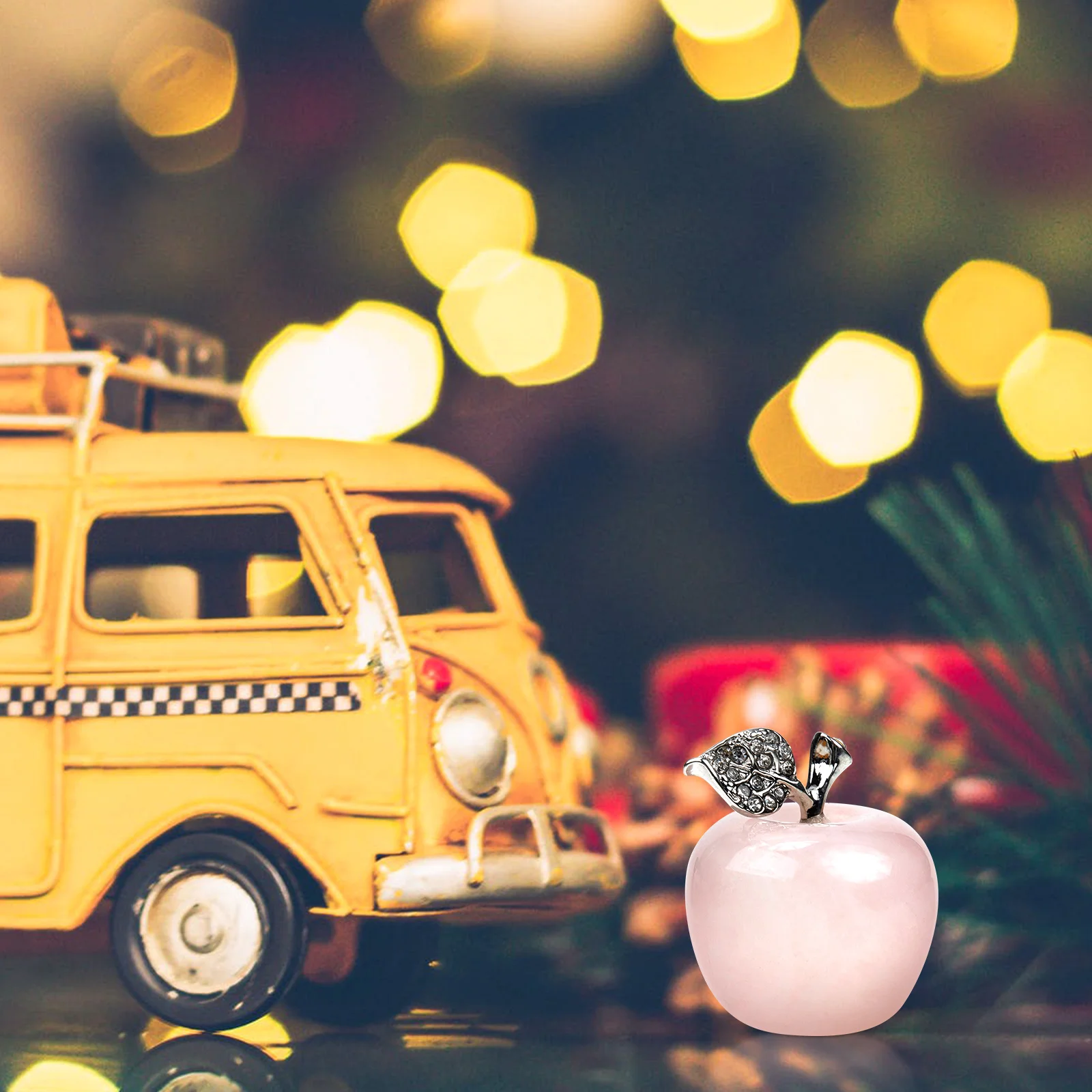 

Luxury Crystal Apple Sculpture Shiny Desktop Ornament for Home Fireplace Centerpiece New Year Gift Idea Crystal Apples Adorns