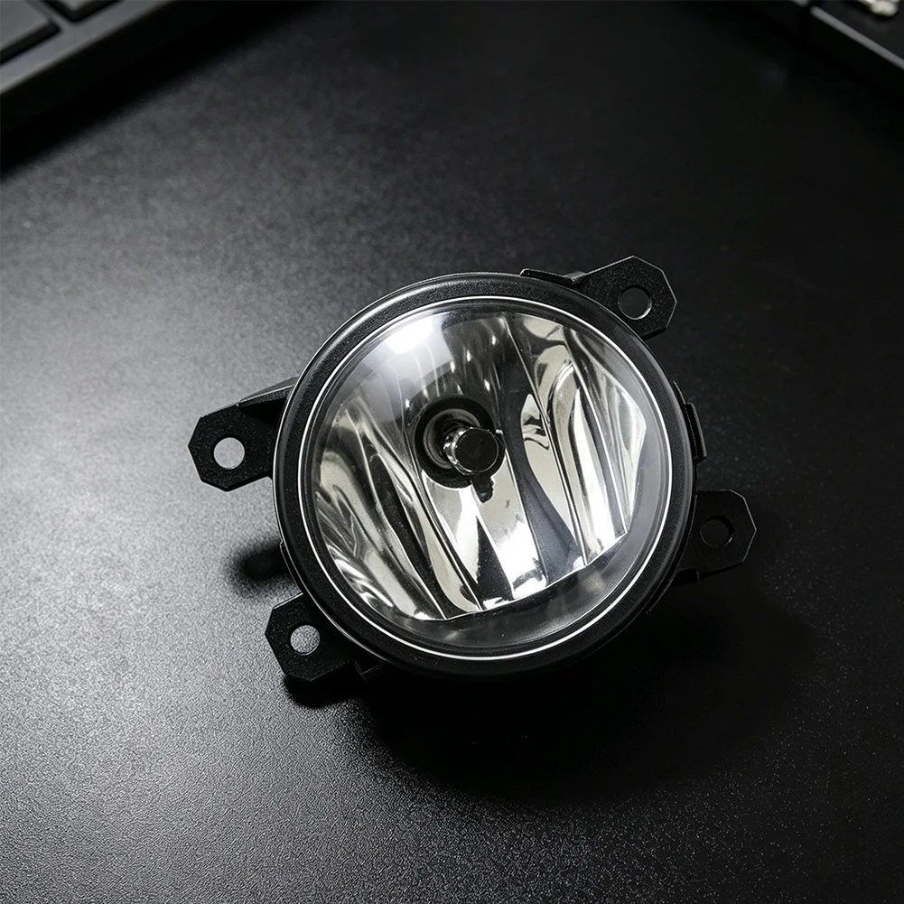 Auto Front Fog Lamp Left Right Fog Lamp For Low Visibility Driving Metal And Plastic Build Yellow Light Output