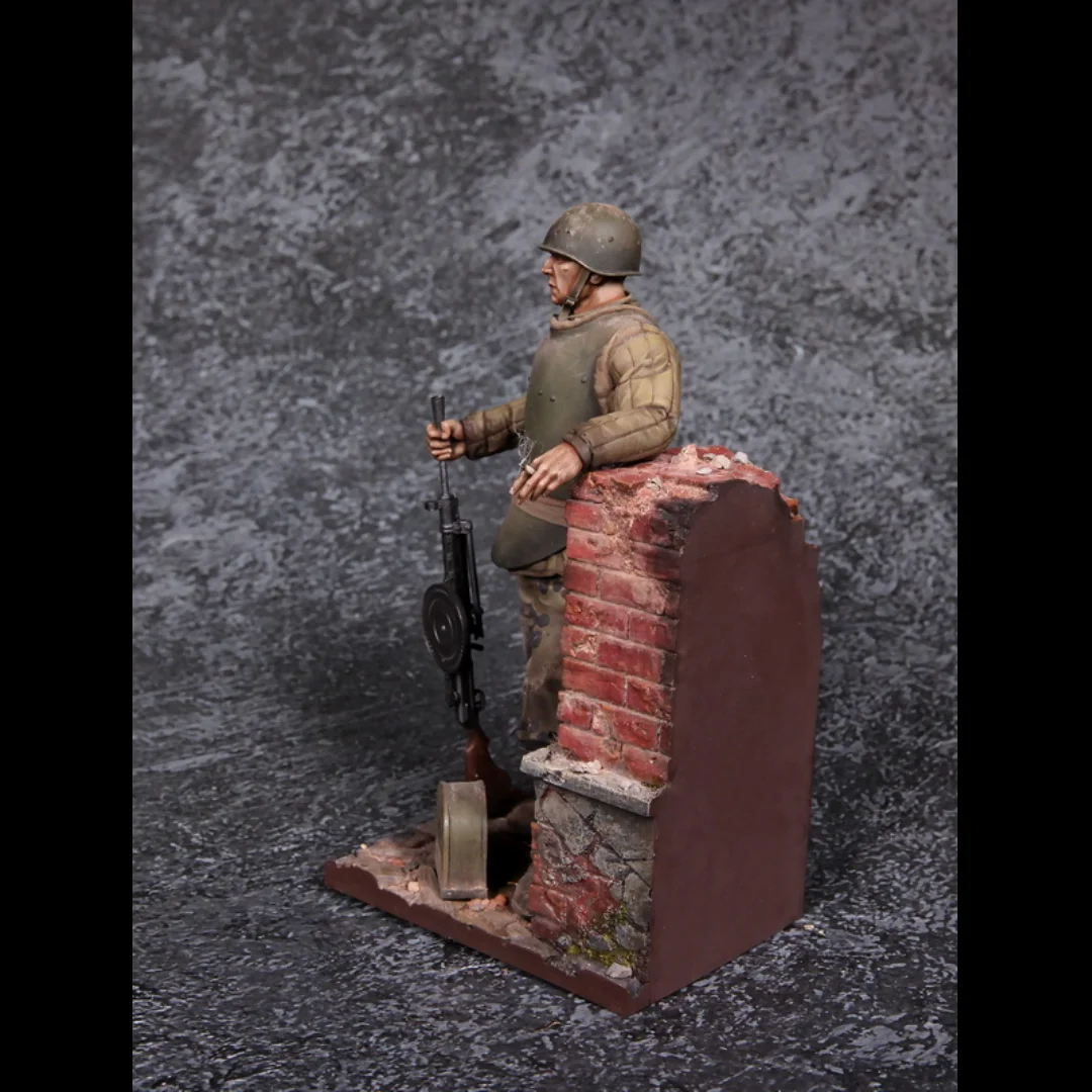 1/35 Resin Soldier Unpainted Model Kit, Assault Engineer Brigade Machine Gunner,(with wall) unassembled and unpainted GK,858R