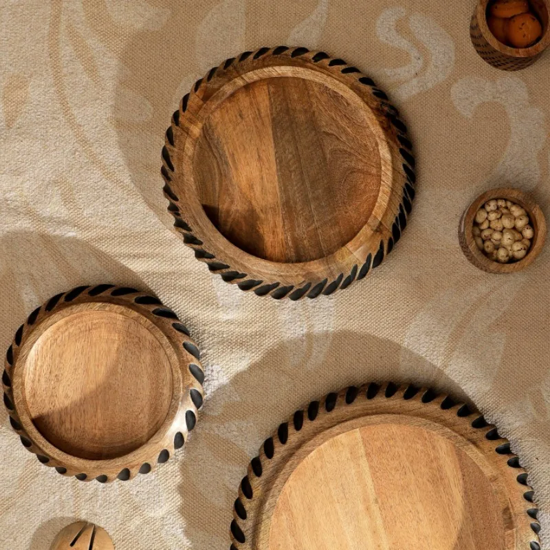 Mangkuk Kayu Mangga Buatan Tangan dengan Pengisi Hitam Dekorasi Fungsional Unik untuk Buah dan Camilan Aksen Rumah yang Bergaya
