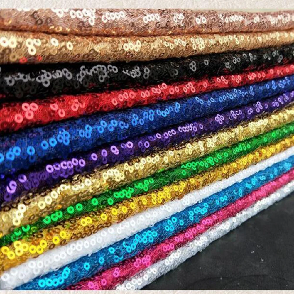 

3mm Shiny Sequin Fabric Easy to Cut Costume Fabric for Making Tablecloth, Table Runner, Dress 135x100cm(Red)