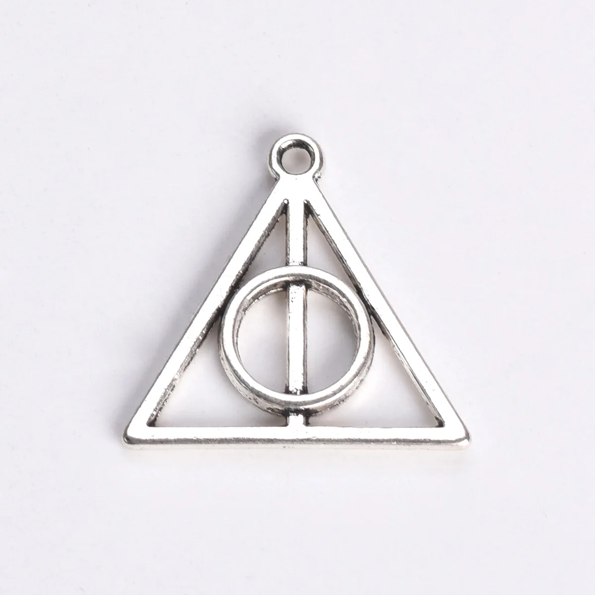 10pcs 21x22mm Triangle Shape Tibetan Silver Color Zinc Alooy Metal Loose Pendants For Jewelry Making