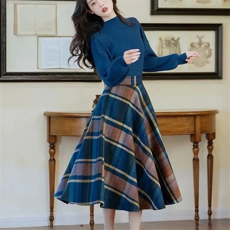 

Women Clothing Autumn Winter Literary Vintage Elegance Korean Fashion Temperament Semi-collared Blue Sweater With Plaid Skirts