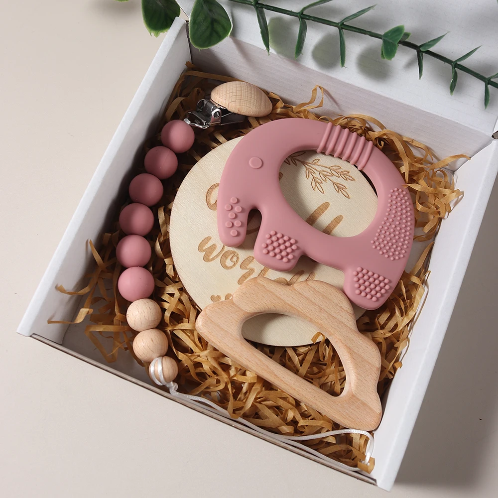 

2025 baby gift set silicone teething elephant toy soothing rattle toy dummy clip gym play milestone gift box