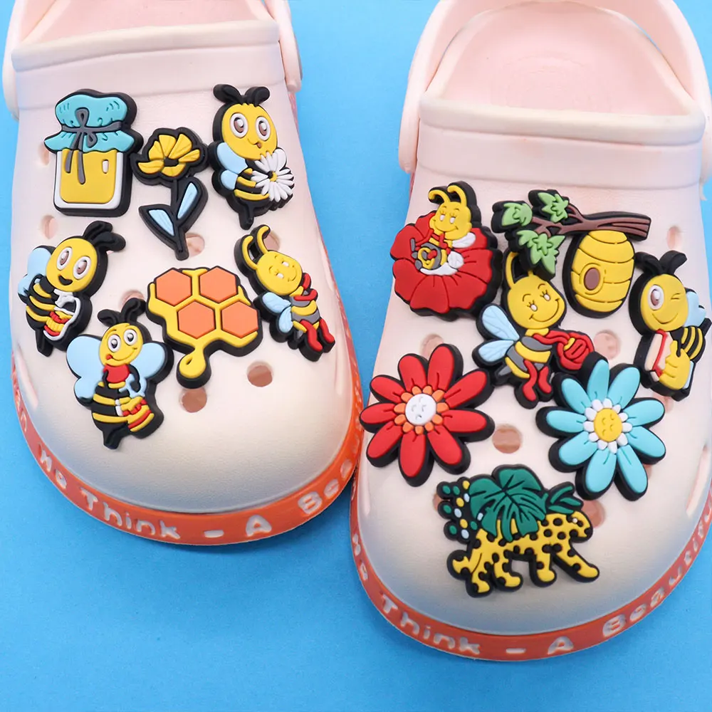 

Wholesale 50pcs PVC Shoe Charms Yellow Bee Leopard Red Flower Daisy Accessories Shoes Buckle Decorations For Kids Party Present