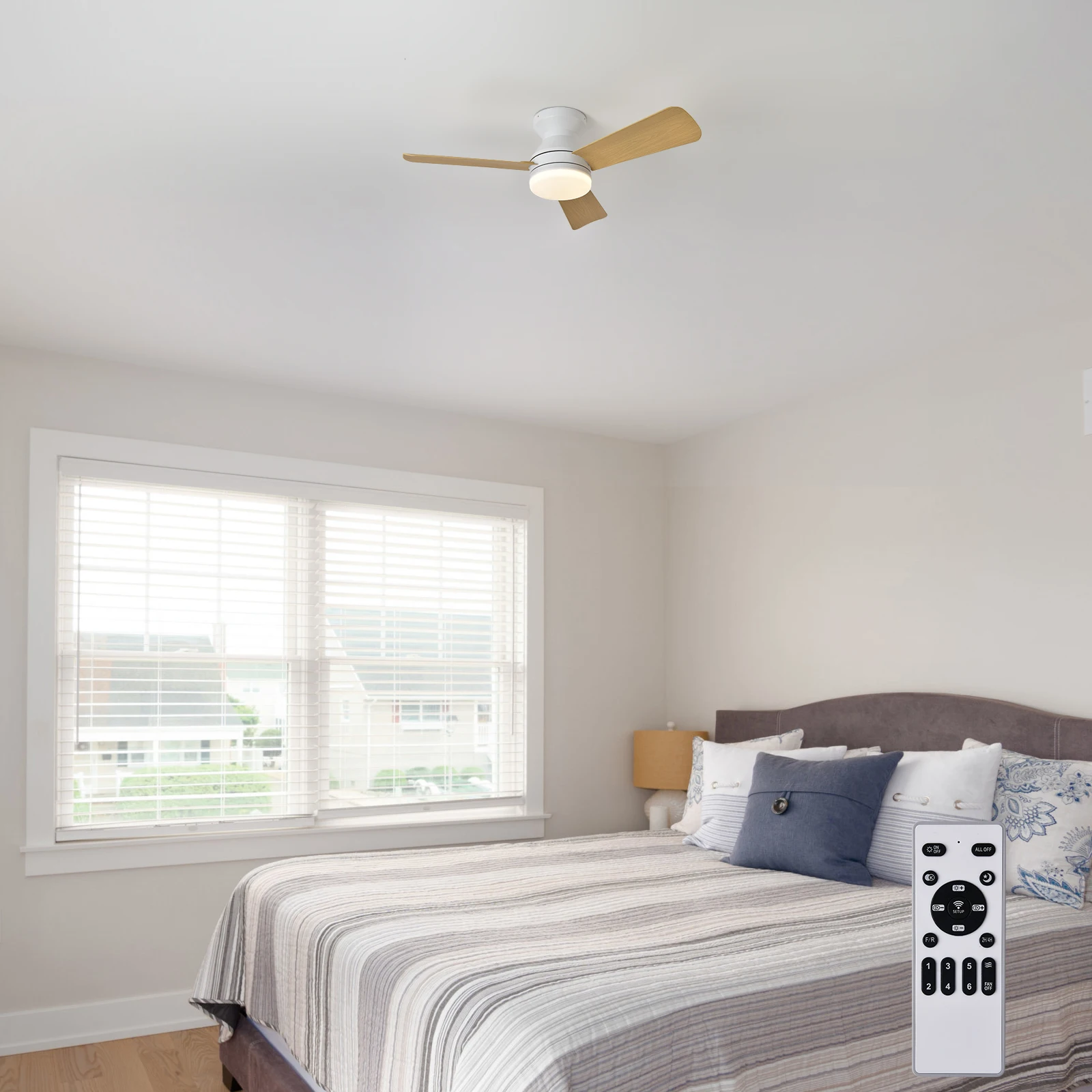 33.86“ Ceiling Fans with Lights and Remote, LED Low Profile Flush Mount Ceiling Fan for Bedroom, Living Room, Patio, 3 Blades