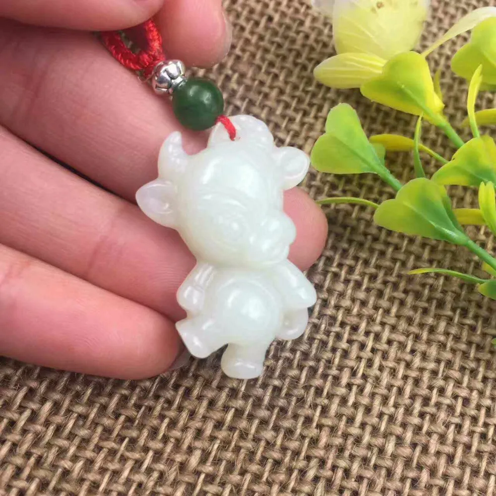 

Real Jade Zodiac Cartoon Ox Pendant for Men and Women Hetian Jade DIY Jewelry P0048