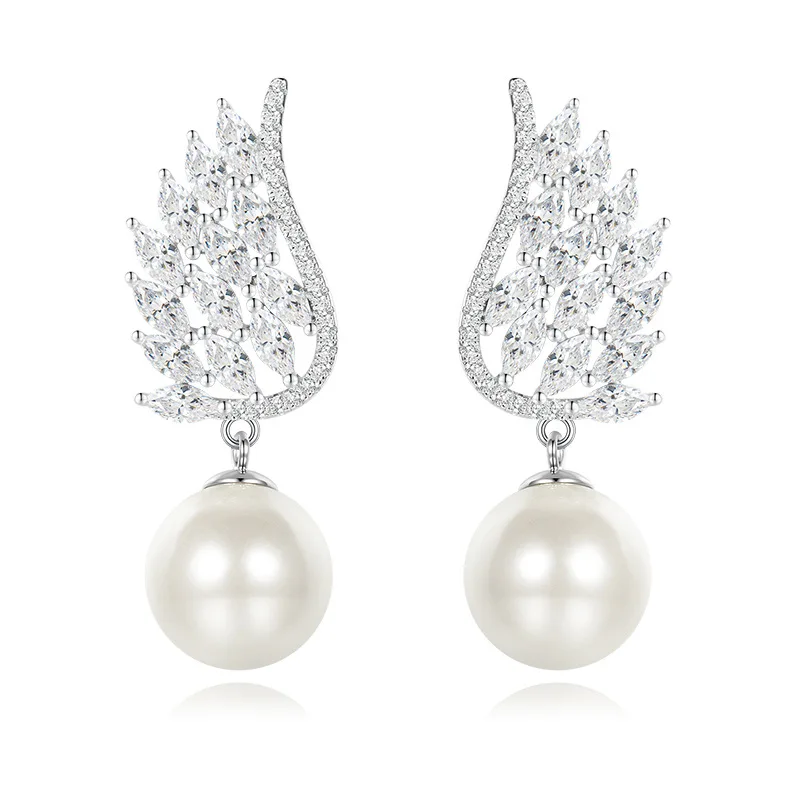 

Angel Wings Stud Earrings Are 925 Silver Inlaid with Freshwater Pearls 12mm Women Earrings