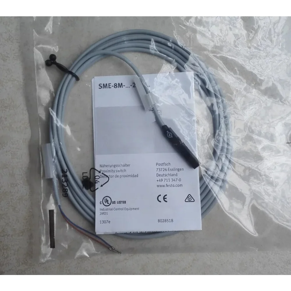 

LOCAL BRAND SME-8M-DS-24V-K-2,5-OE 543862 SME-8M-DS-24V-K-0,3-M8D 543861 SME-8M-ZS-24V-K-2,5-OE 543872