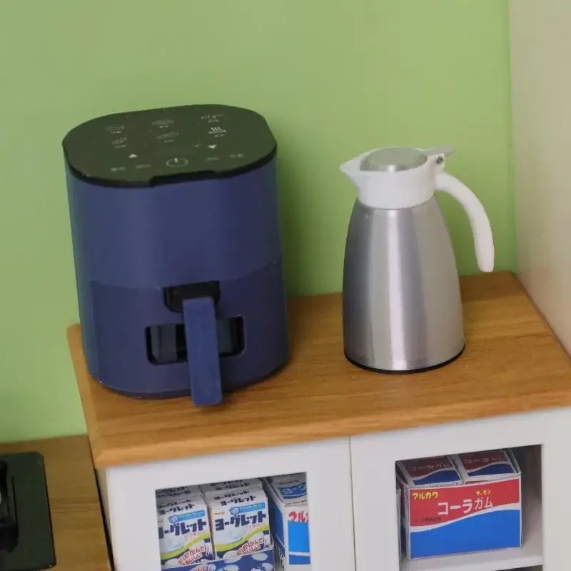 1 Stuks Pop Scène Ornament Accessoires Miniatuur Poppenhuis Lucht Friteuse Simulatie Warm Water Fles Rijst Emmer Juicer Apparaat