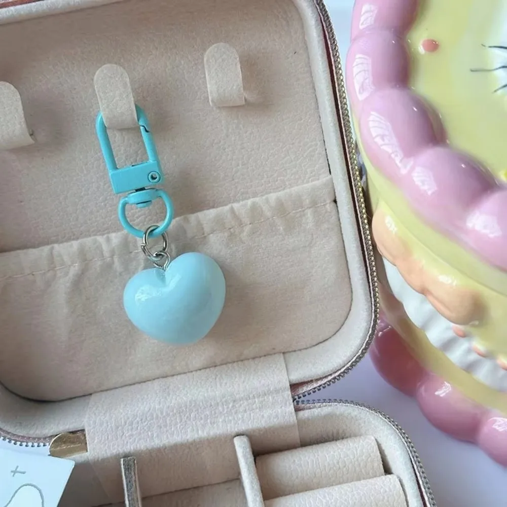 Candy Color Resin Heart Keychain Resin Material Heart Shape Cute Lightweight Design Compact Size Kawaii Heart Keyring