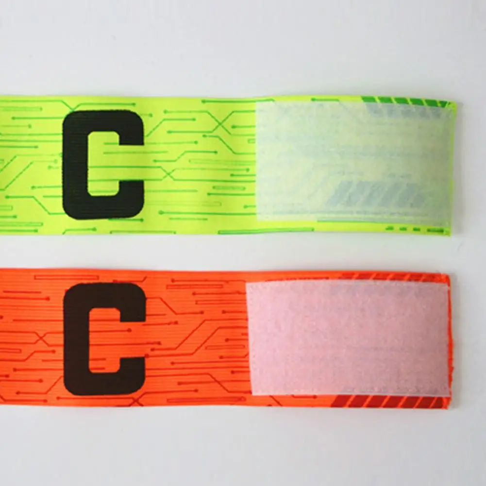 サッカーアームバンド 調節可能なファスナーテープ付き サッカーアームバンド 弾性アームバンド チームアクセサリー Капитан Амбэнд