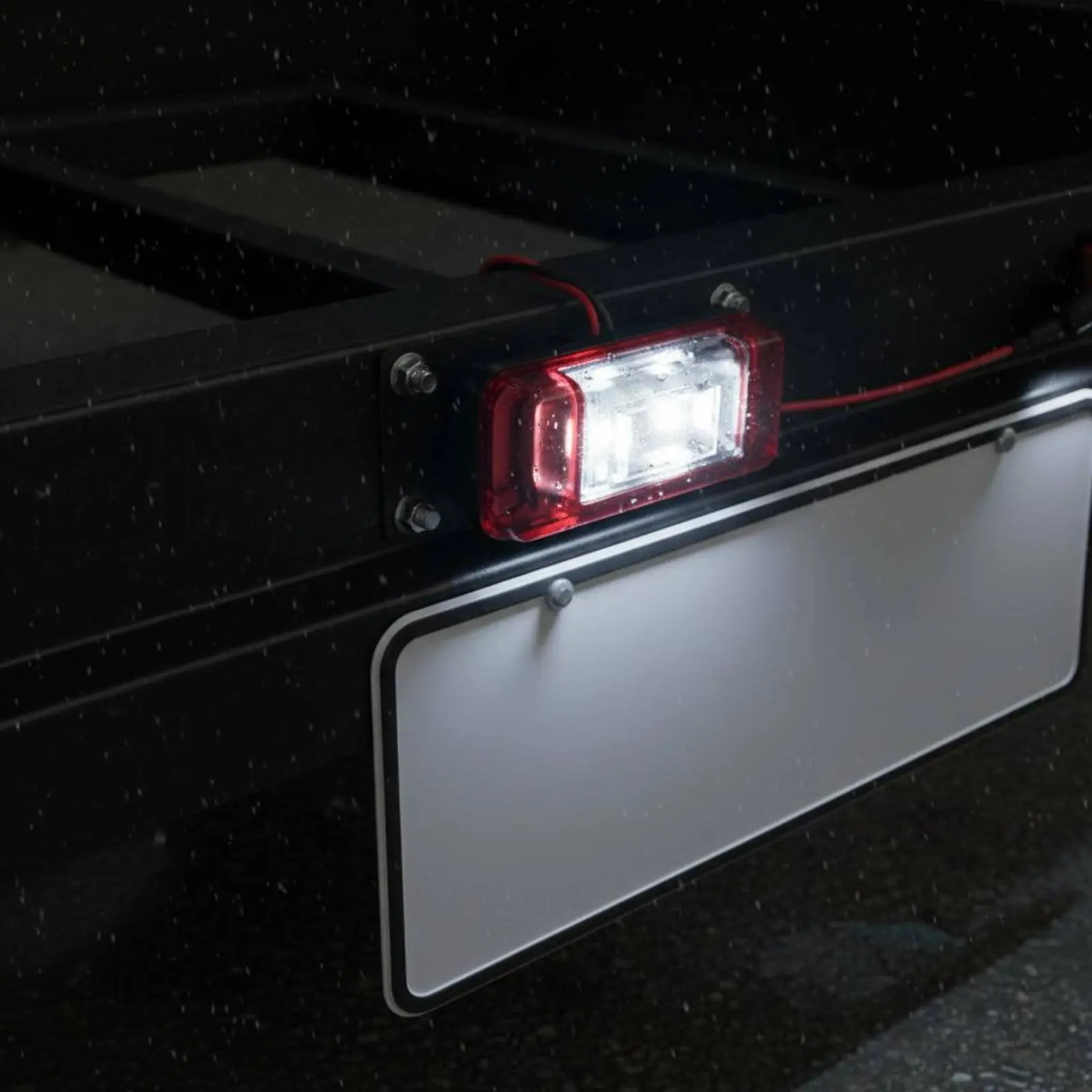 トラックナンバープレートライト赤色レンズ長方形ナンバープレートランプ車両部品-abs-プラスチック-dc-10-30v-牽引車両オーナー向け