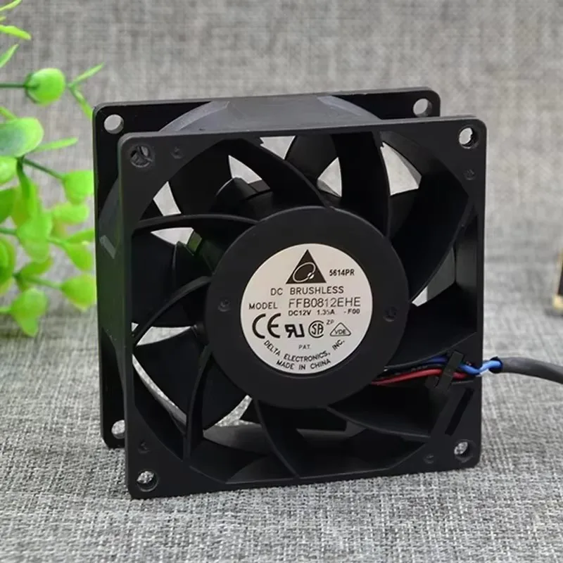 

Оригинальный FFB0812EHE 80*80*38 мм 12 В 1,35 А 8 см 3-проводной охлаждающий вентилятор с двойным шариковым корпусом для сервера