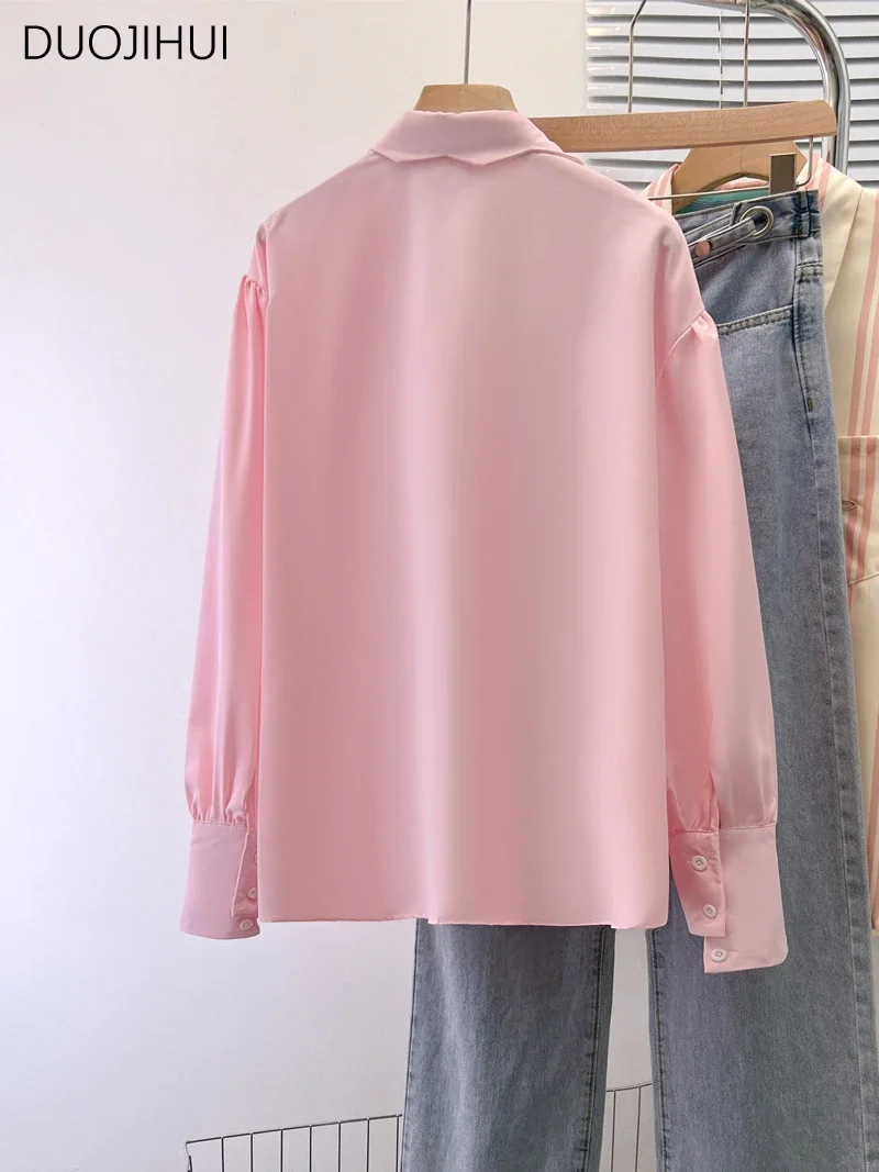 DUOJIHUI bahar pembe Chic çiçek düğmesi tatlı gevşek kadın gömlek yeni Vintage katı renk moda basit rahat S-XL kadın gömlek