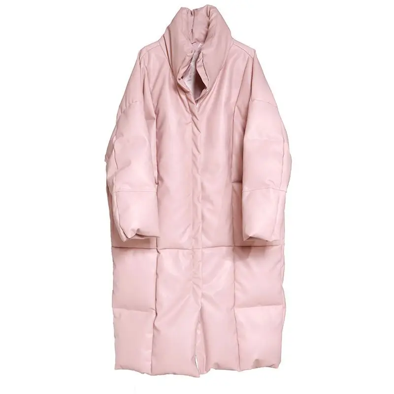 سترة قطنية وردية متوسطة إلى طويلة مع ياقة واقفة فضفاضة وسميكة لشتاء 2025